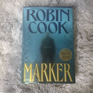 Robin Cook Marker Signed Copy Autographed Book